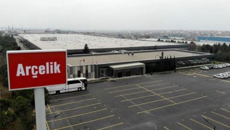 Arçelik’ten 3 merkezde depremzedelere hizmet