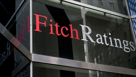 Fitch’den ABD’ye resesyon uyarısı