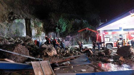 Samsun’da heyelan:  Baba ve iki çocuğu hayatını kaybetti