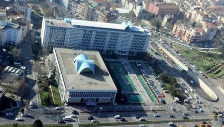 İBB’ye yönelik soruşturmada 18 kişi tutuklandı