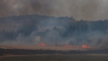 Kudüs ile Tel Aviv ortasındaki yangından 12 bin dönüme yakın alan etkilendi