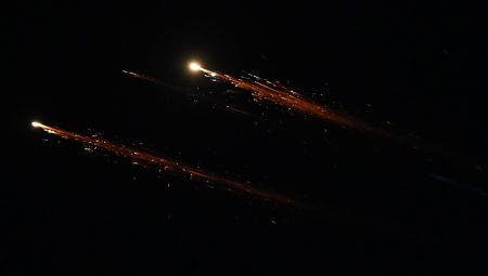 İsrail devlet televizyonu: Tel Aviv, İran’a karşı İngiltere ve Fransa’dan takviye istedi