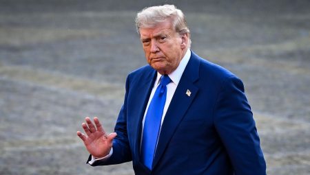 Trump’tan, İran’a hücumun gayesine ulaşmadığı tezini dillendiren CNN ve New York Times’a reaksiyon