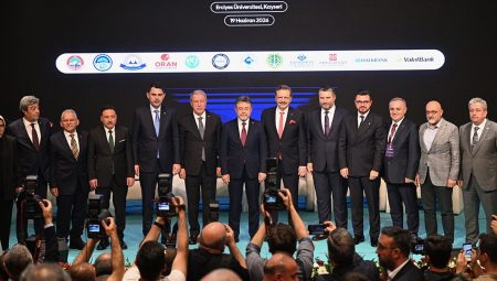 Tarım ve Orman Bakanı Yumaklı: Su varlığı 2100 yılına kadar yüzde 25 azalabilir